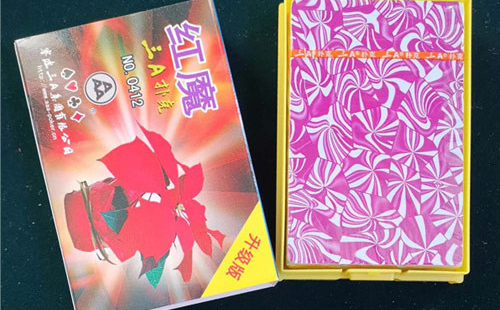 专业级称多牌具称多扑克防滑耐磨使用全解析 专业级称多牌具称多扑克防滑耐磨使用全解析